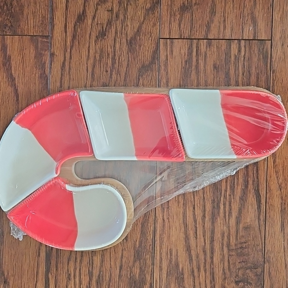 Smart Living Candy Cane Serving Dishes And Charcuterie Board.